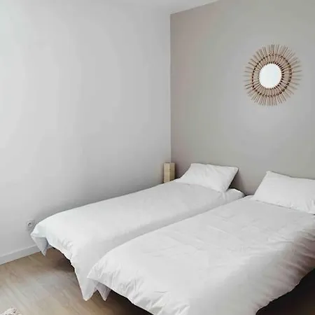 Rousquille: Patio Au Rdc D'une Maison Calme Apartamento *