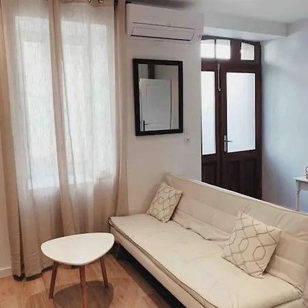 Rousquille: Patio Au Rdc D'une Maison Calme Apartamento Port Vendres